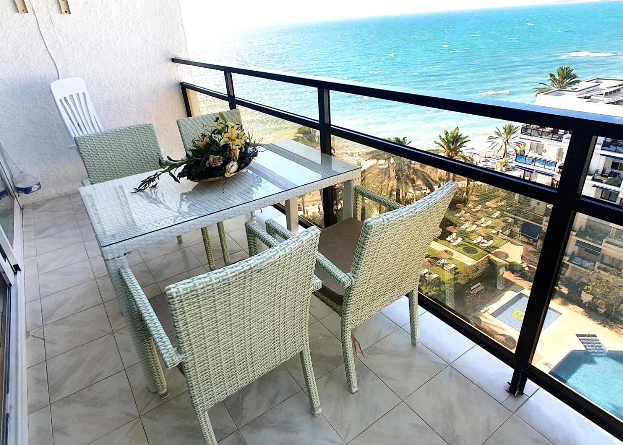Skol 701. One Bedroom Duplex With Exceptional Sea Views. 마르베야 외부 사진